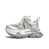 Серебристый