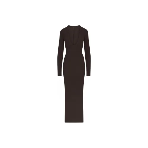 SKIMS Мягкий Lounge Deep Plunge Длинное Платье Длинное с Рукавами Платье Женское Onyx Onyx