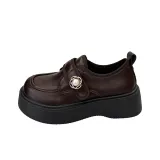 Коричневый