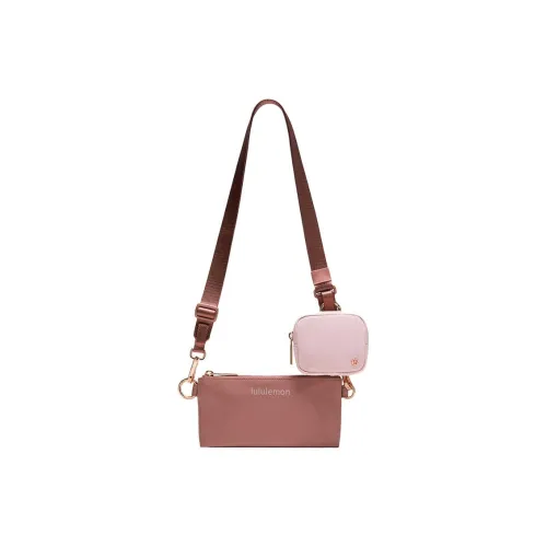 Lululemon Нейлон Сумка через плечо Сумка на плечо Женская Красный Глина Коричневый Дымчатый Розовый