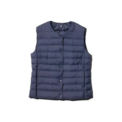 UNIQLO Темно-синий женский пуховик