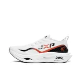 Белый, черный, красный