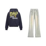 Темно-синий синий свитшот + желтые грязные джинсы