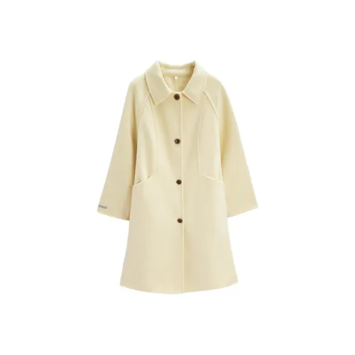 Love To Serve Желтое Женское Пальто