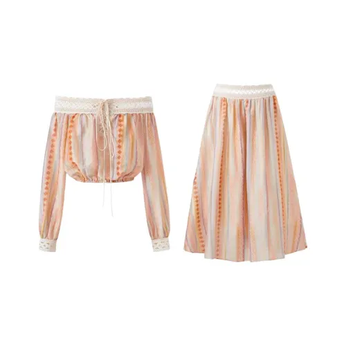 CHARM GLOW Светло-оранжевый женский комплект с юбкой