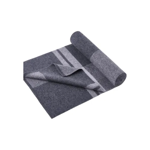 PIERRE CARDIN Шарфы из трикотажа Unisex