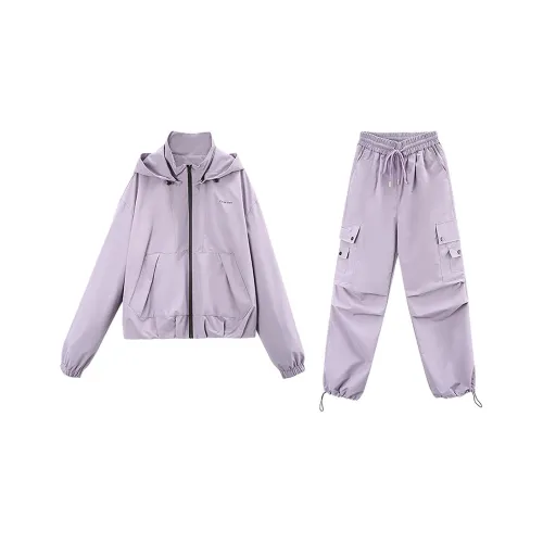 A paradise for awakening Повседневный костюм женский