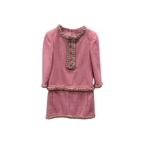 CHANEL Длинное платье с длинными рукавами женское розовое