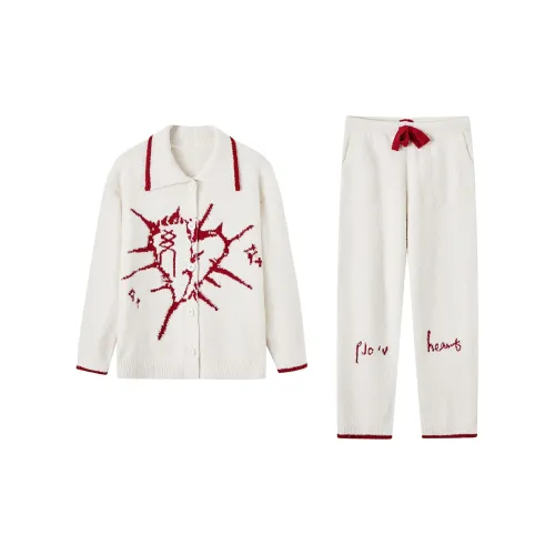 PJOCLOCK 25FW Пижамный комплект для женщин