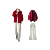 Бургундская куртка + желтые грязные джинсы