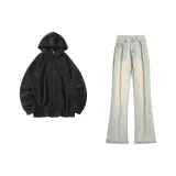 Чёрный свитшот + жёлтые грязные джинсы