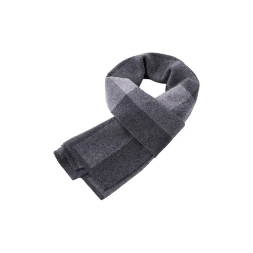 PIERRE CARDIN Шарфы из трикотажа Unisex