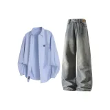 Светло-синий топ + желтые грязные штаны