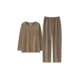 Коричневый