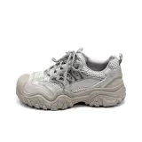 Серо-серебристый