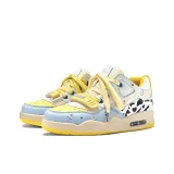 Ананас Снег