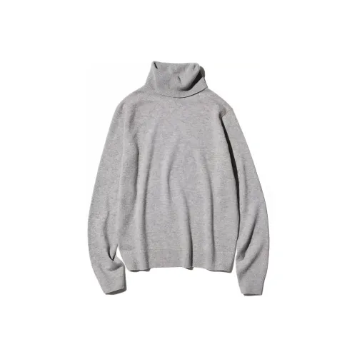 UNIQLO Серые Женские Свитеры