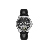 Черный циферблат, черный ремешок.