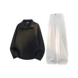 Чёрный свитшот + белые штаны