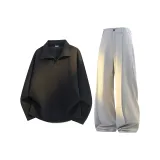 Чёрный свитшот + серые штаны