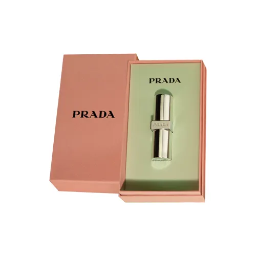 PRADA Ограниченный Transmittance Lip Balm Подарочная коробка Питательный Легкий для Смесь Цвет лица