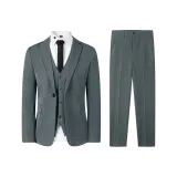 Gray Business Suit Three-Piece Set  
Серый деловой костюм, комплект из трех предметов