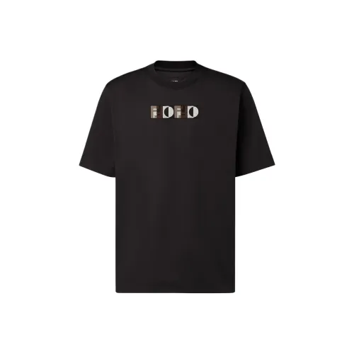 FENDI Мужские черные T-рубашки