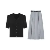 Чёрный топ + светло-серая юбка