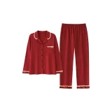 Красный - Женский