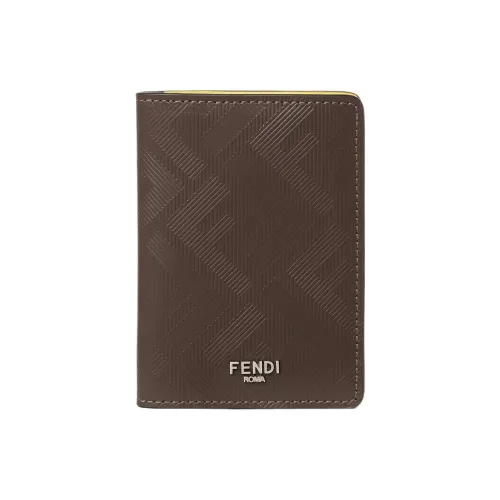 FENDI Телячья кожа Держатель для карт Мужской Коричневый