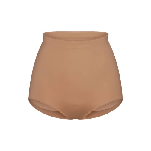 SKIMS FW25 Утепленные трусы-бикини с эффектом подтяжки ягодиц женские