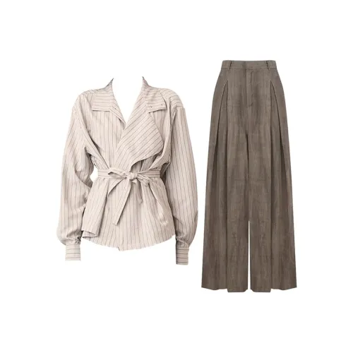 MARIE·COCO Топ и Брюки Женские Повседневные Костюмы