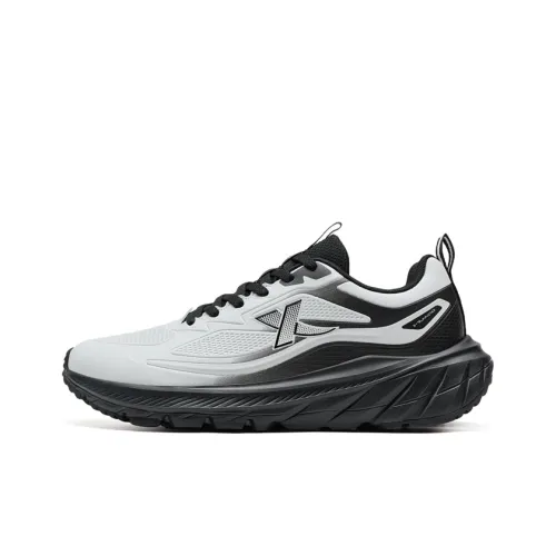 XTEP Перо Легкий Покрытие Низкий Топ Повседневный Городской Коммутирование Беговые кроссовки Мужской Лунный камень Серый Черный