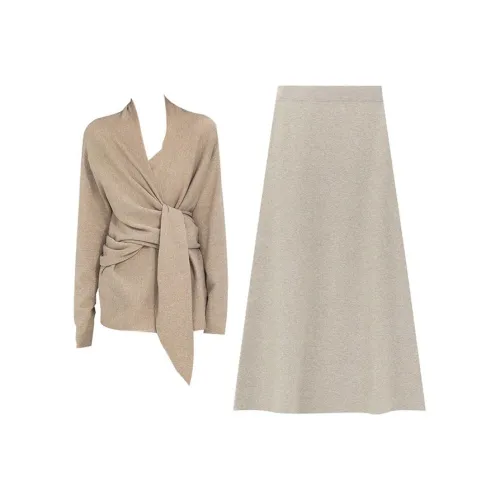 MARIE·COCO Хаки Топ + Юбка Женские Комплекты с Юбкой