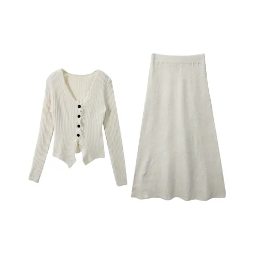 IQC Абрикос Женские Комплекты с Юбкой