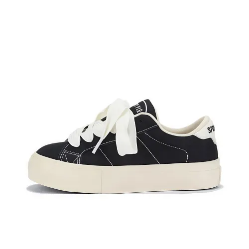 Worm's Home визуально увеличивает рост Низкие кроссовки для скейтбординга Женские