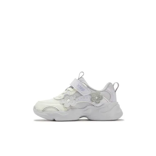 XTEP Slip-resistant Abrasion-resistant Low Top Kids Lifestyle Shoes Light Purple Children Aged 3-7 Years XTEP Противоскользящие Аbrasion-resistant Низкие Кеды для Детей Lifestyle Shoes Светло-фиолетовые Дети Возраст 3-7 лет