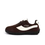 Коричневый