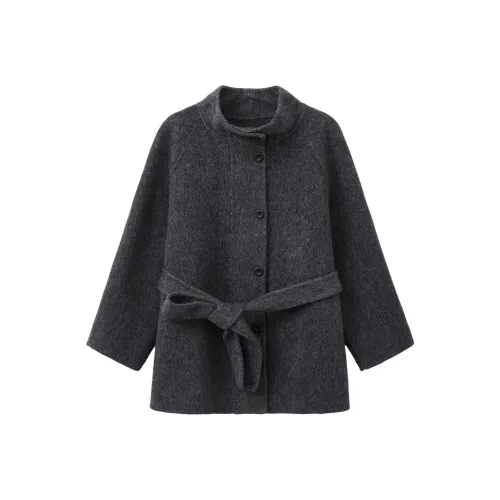 Another Alley Женское пальто