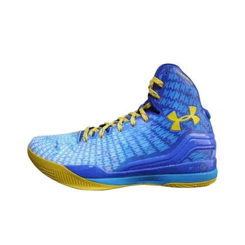 Under Armour ClutchFit Drive Баскетбольные кроссовки Мужской Синий