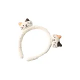 Три цветка Кошка