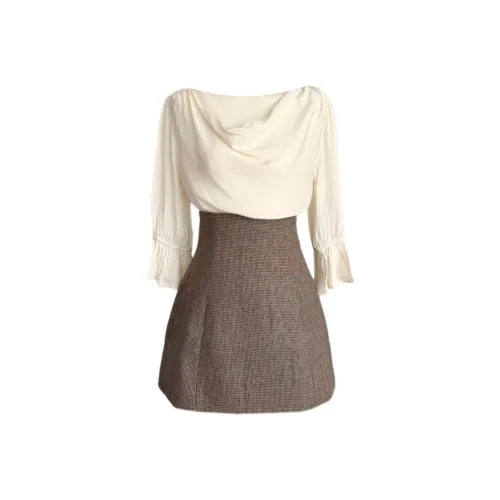 Udon House Женские Комплекты с Юбкой