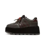 Серо-черный