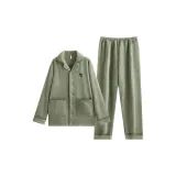 Светло-зеленый