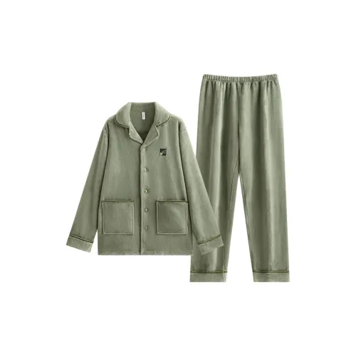 Пижамный комплект для мужчин от Floating Light Islands