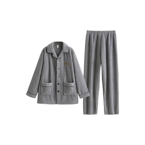 Пижамный комплект для мужчин от Floating Light Islands