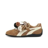 Желто-коричневый