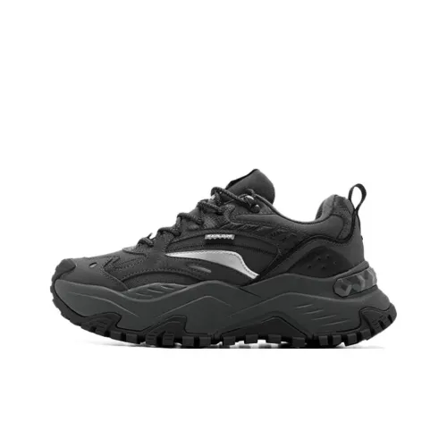 QIAODAN Амортизация Противоскользящие Увеличивающие Высоту Низкие Кеды Женские Черные