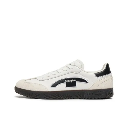 Чемпион T Trainers Немецкие армейские кроссовки 2,0 Champ T Trainer V2 Low Топ Немецкие армейские кроссовки Женские Молочный белый Черный