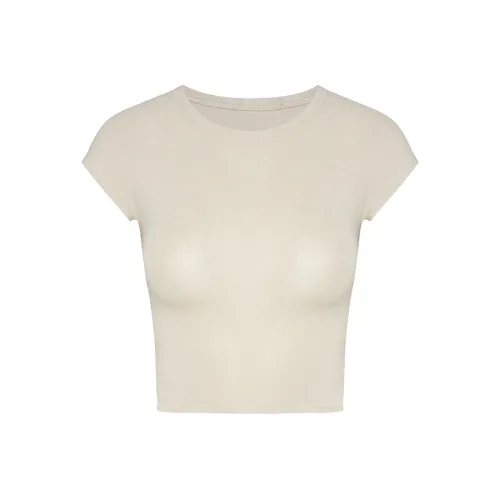 MOSES QUEEN Женские T-рубашки